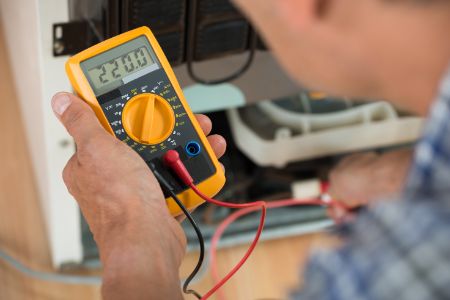 4 Hidden Electrical Dangers That Electricians See Thumbnail